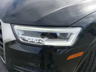 Audi Q3 2018 AWD 2.0T quattro Premium Plus 4dr SUV