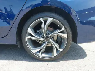 Audi A3 2023 Premium Plus 40 TFSI 4dr Sedan