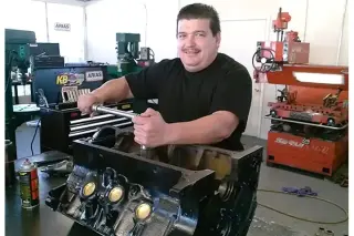 Alameda Motor SOLICITA