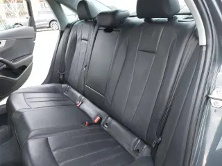 Audi A4 2017 2.0T ultra Premium 4dr Sedan w/Season of Audi selection