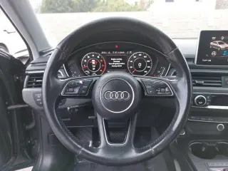Audi A4 2017 2.0T ultra Premium 4dr Sedan w/Season of Audi selection