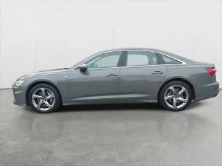 Audi A6 2024 AWD quattro Premium Plus 55 TFSI 4dr Sedan