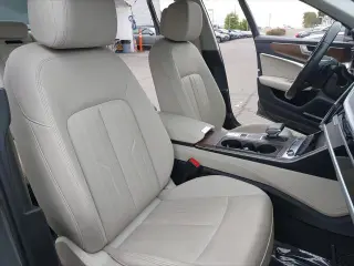 Audi A6 2024 AWD quattro Premium Plus 55 TFSI 4dr Sedan