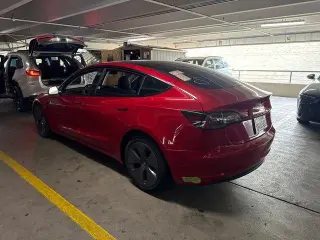 Tesla Model 3 2022 4dr Sedan