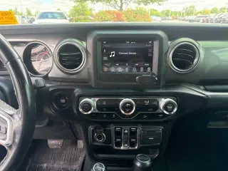 Jeep Wrangler Unlimited 2020 4x4 Sahara 4dr SUV