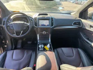 Ford Edge 2020 AWD Titanium 4dr Crossover