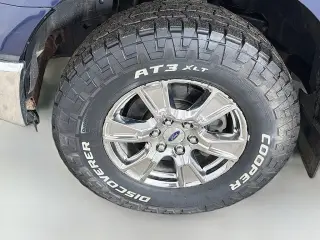 Ford F-150 2016 4x4 Lariat 4dr SuperCrew 5.5 ft. SB