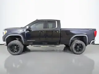 GMC Sierra 1500 2020 4x4 SLE 4dr Double Cab 6.6 ft. SB