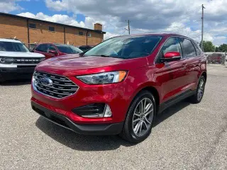 Ford Edge 2023 AWD Titanium 4dr Crossover