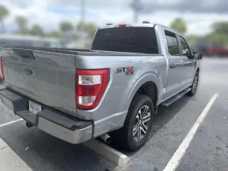 Ford F-150 2022 4x4 Platinum 4dr SuperCrew 5.5 ft. SB