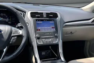 Ford Fusion 2019 SEL 4dr Sedan