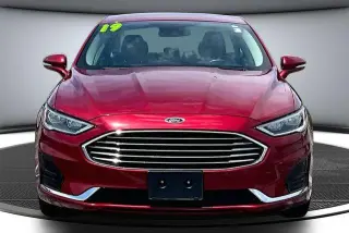 Ford Fusion 2019 SEL 4dr Sedan