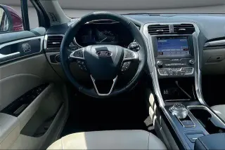 Ford Fusion 2019 SEL 4dr Sedan