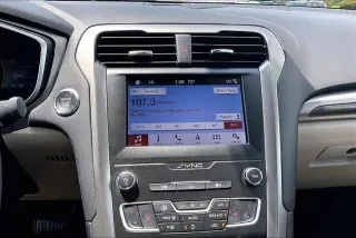 Ford Fusion 2019 SEL 4dr Sedan