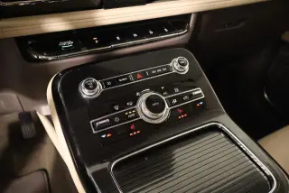 Lincoln Nautilus 2021 Standard 4dr SUV