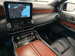 Lincoln Navigator 2020 4x4 Reserve 4dr SUV