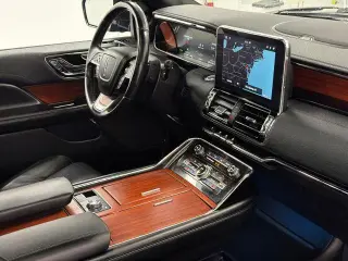 Lincoln Navigator 2020 4x4 Reserve 4dr SUV