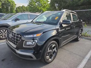 Hyundai VENUE 2023 SEL 4dr Crossover