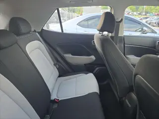 Hyundai VENUE 2023 SEL 4dr Crossover
