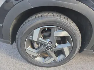 Hyundai VENUE 2023 SEL 4dr Crossover