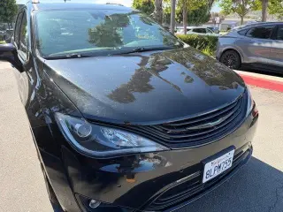 Chrysler Pacifica Hybrid 2019 Limited 35th Anniversary 4dr Mini-Van
