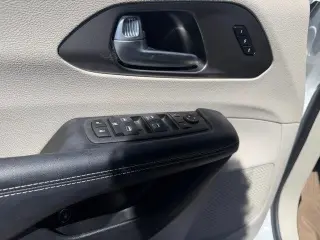 Chrysler Pacifica Hybrid 2022 Touring L 4dr Mini-Van