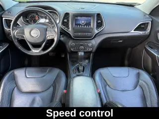 Jeep Cherokee 2021 Latitude Lux 4dr SUV