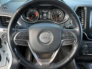 Jeep Cherokee 2021 Latitude Lux 4dr SUV