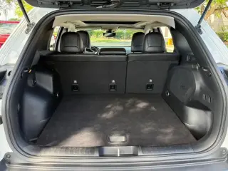 Jeep Cherokee 2021 Latitude Lux 4dr SUV