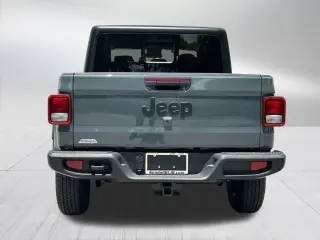 Jeep Gladiator 2025 4x4 Sport 4dr Crew Cab 5.0 ft. SB