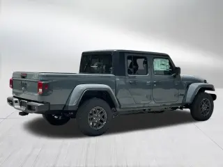 Jeep Gladiator 2025 4x4 Sport 4dr Crew Cab 5.0 ft. SB