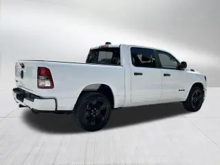 Ram 1500 2024 4x2 Big Horn 4dr Crew Cab 5.6 ft. SB Pickup