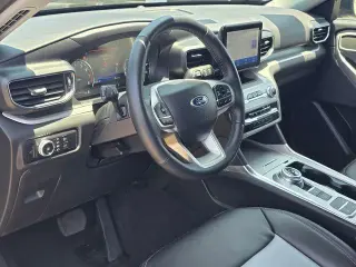 Ford Explorer 2023 XLT 4dr SUV