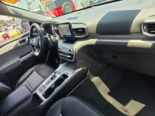 Ford Explorer 2023 XLT 4dr SUV