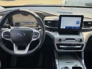 Ford Explorer 2023 XLT 4dr SUV