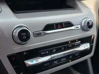 Ford Explorer 2023 XLT 4dr SUV