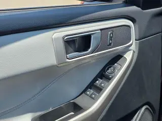 Ford Explorer 2023 XLT 4dr SUV