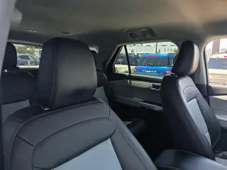 Ford Explorer 2023 XLT 4dr SUV