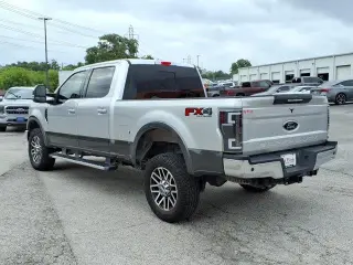 Ford F-250 Super Duty 2019 4x4 XLT 4dr Crew Cab 8 ft. LB Pickup