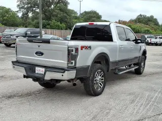 Ford F-250 Super Duty 2019 4x4 XLT 4dr Crew Cab 8 ft. LB Pickup