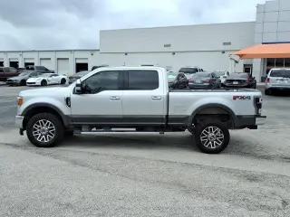 Ford F-250 Super Duty 2019 4x4 XLT 4dr Crew Cab 8 ft. LB Pickup