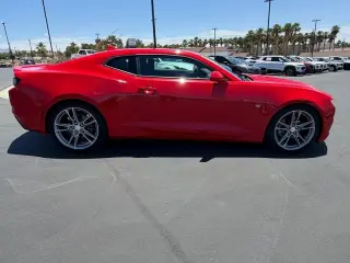 2021 Chevrolet Camaro 1LT