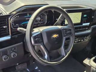 2025 Chevrolet Silverado 1500 LT Rear Wheel Drive Double Cab
