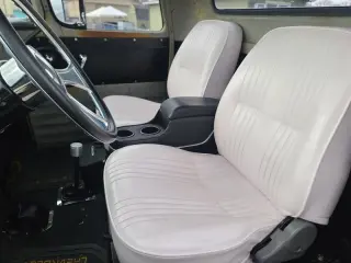 1957 Chevrolet 6400 Truck