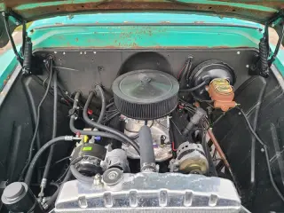 1957 Chevrolet 6400 Truck
