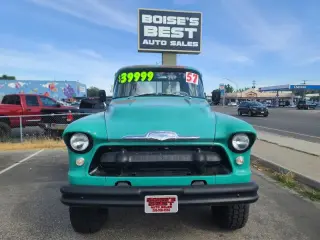 1957 Chevrolet 6400 Truck
