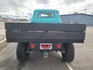 1957 Chevrolet 6400 Truck