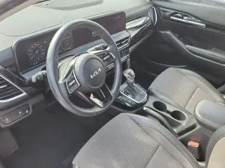 Kia Seltos 2024 S 4dr SUV