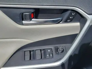 Toyota RAV4 Hybrid 2023 AWD XLE Premium 4dr SUV