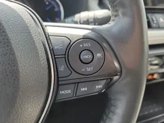 Toyota RAV4 Hybrid 2023 AWD XLE Premium 4dr SUV